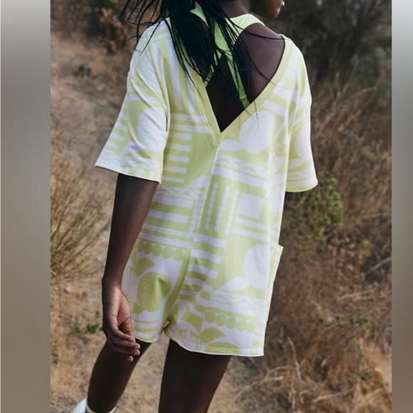 NWT Free People Movement- size L - Picture 5 of 6